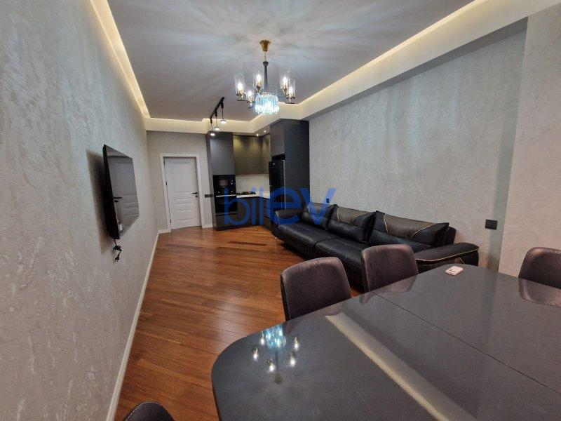 Kirayə (aylıq) 2 otaqlı Yeni Tikili  70m², Bakı