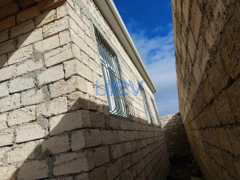 Satılır 4 otaqlı Həyət evi  110m², Bakı