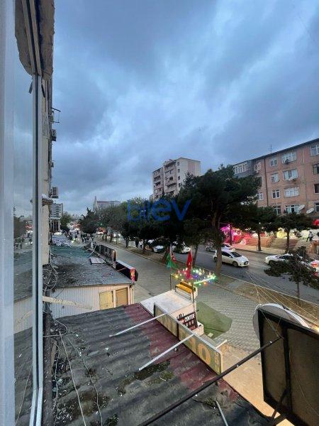 Satılır 3 otaqlı Köhnə Tikili  74m², Bakı