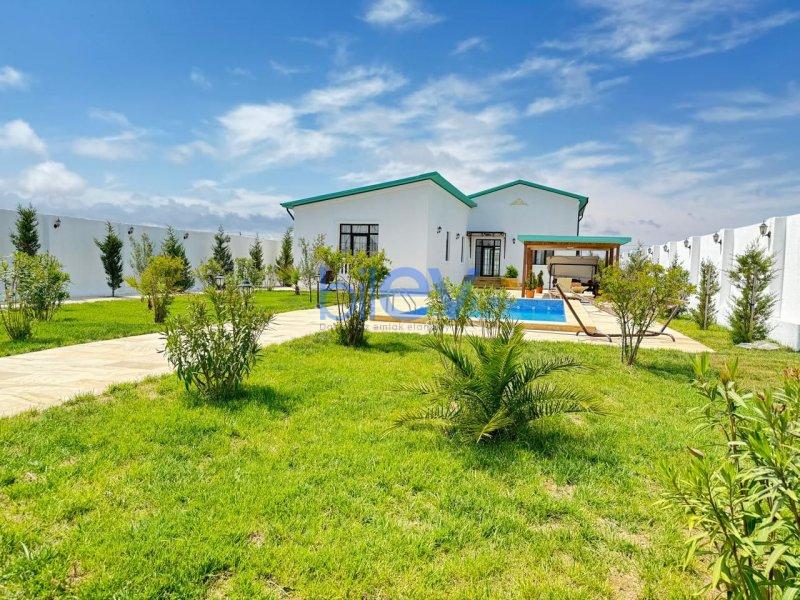 Satılır 5 otaqlı Bağ evi  240m², Bakı
