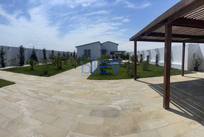 Satılır 5 otaqlı Bağ evi  240m², Bakı