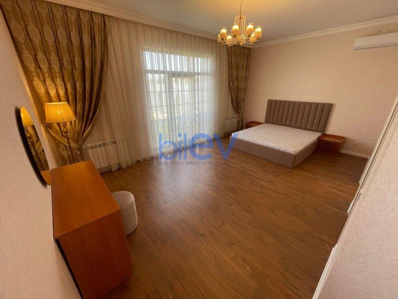 Satılır 5 otaqlı Bağ evi  240m², Bakı