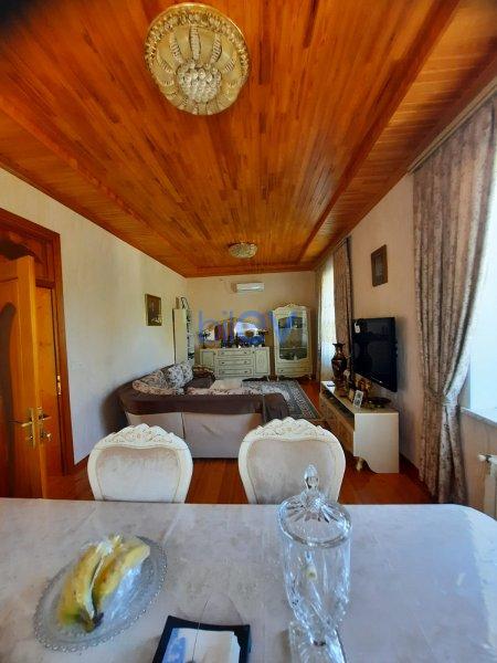 Satılır 5 otaqlı Bağ evi  200m², Bakı