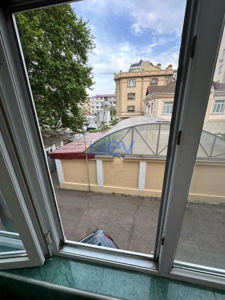 Kirayə (aylıq) 2 otaqlı Köhnə Tikili  50m², Bakı