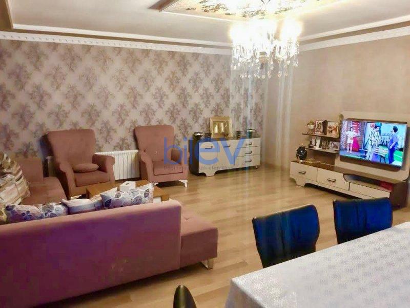 Satılır 5 otaqlı Həyət evi  172m², Bakı