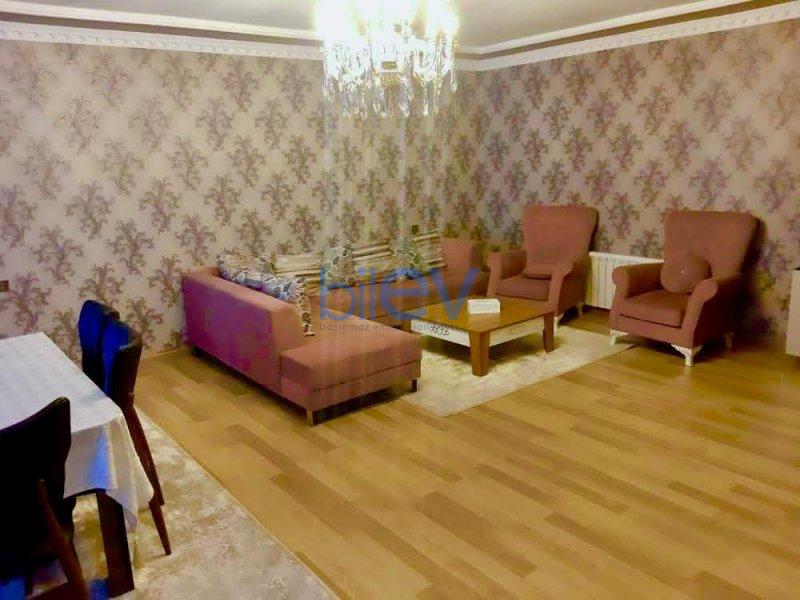 Satılır 5 otaqlı Həyət evi  172m², Bakı