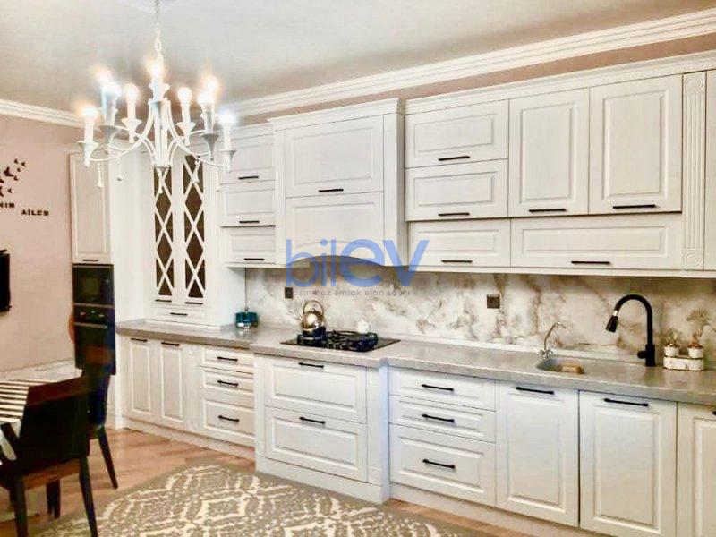 Satılır 5 otaqlı Həyət evi  172m², Bakı