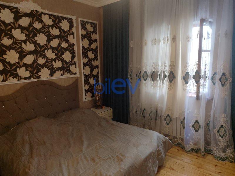 Satılır 7 otaqlı Həyət evi  210m², Bakı