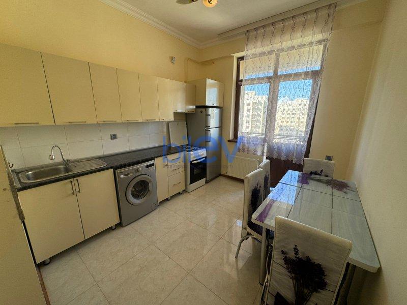 Kirayə (aylıq) 2 otaqlı Yeni Tikili  75m², Bakı