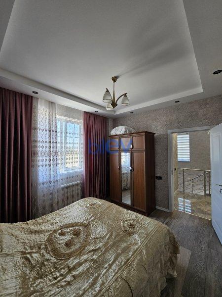 Satılır 5 otaqlı Həyət evi  160m², Bakı