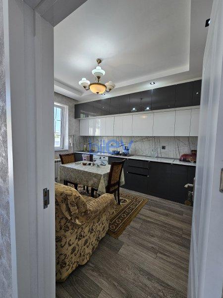 Satılır 5 otaqlı Həyət evi  160m², Bakı