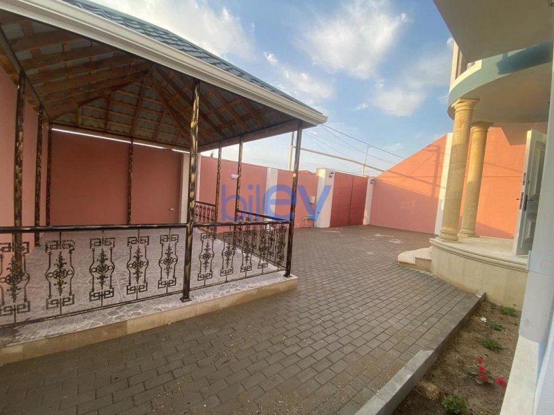 Satılır 6 otaqlı Həyət evi  216m², Bakı