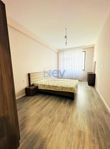 Aylıq Kirayə 3 otaqlı Yeni Tikili bina evi  130m², Bakı