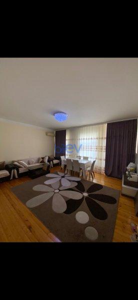 Satılır 6 otaqlı Həyət evi  550m², Bakı