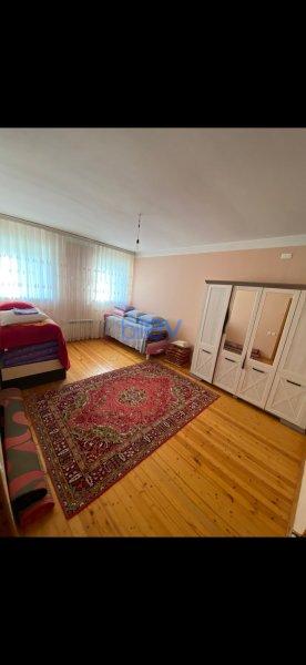 Satılır 6 otaqlı Həyət evi  550m², Bakı