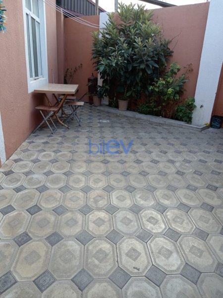 Satılır 4 otaqlı Həyət evi  120m², Bakı