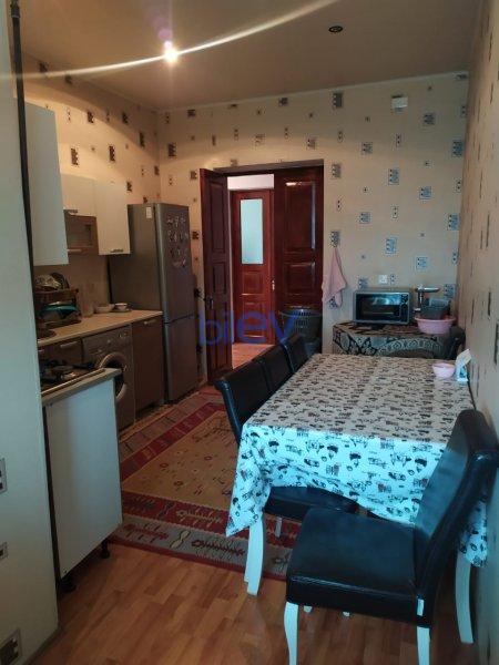 Satılır 7 otaqlı Həyət evi  330m², Sumqayıt