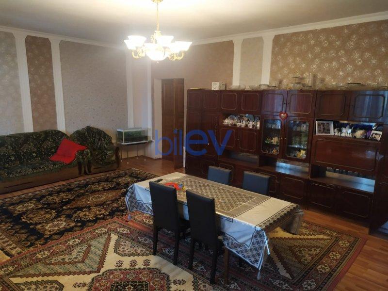 Satılır 7 otaqlı Həyət evi  330m², Sumqayıt