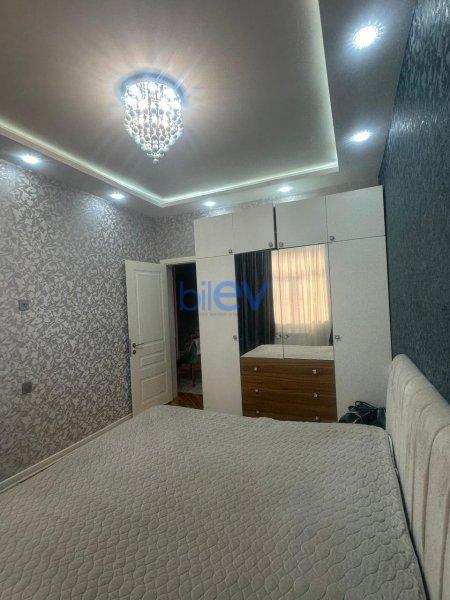 Satılır 7 otaqlı Həyət evi  250m², Bakı