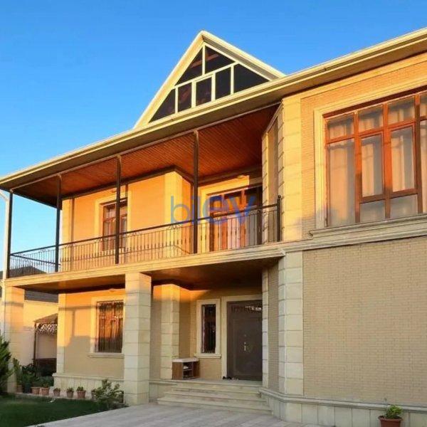 Satılır 6 otaqlı Həyət evi  270m², Bakı
