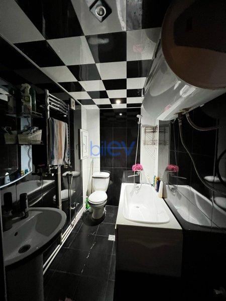 Satılır 2 otaqlı Yeni Tikili  61m², Bakı
