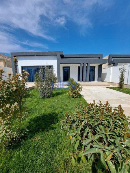 Satılır 4 otaqlı Bağ evi  160m², Bakı