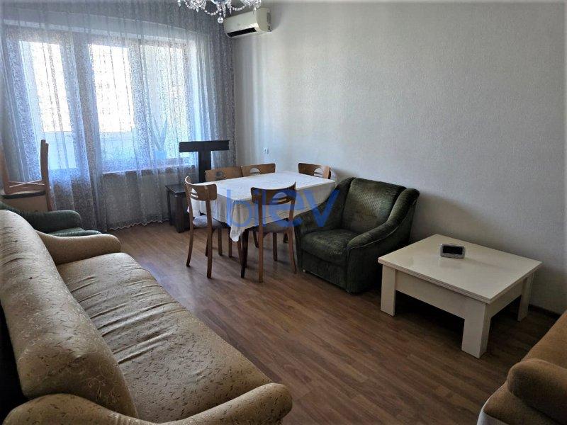 Aylıq Kirayə 3 otaqlı Köhnə Tikili bina evi  80m², Bakı