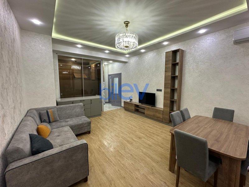 Kirayə (aylıq) 2 otaqlı Yeni Tikili  110m², Bakı