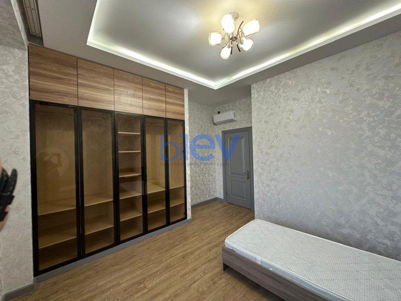 Kirayə (aylıq) 2 otaqlı Yeni Tikili  110m², Bakı