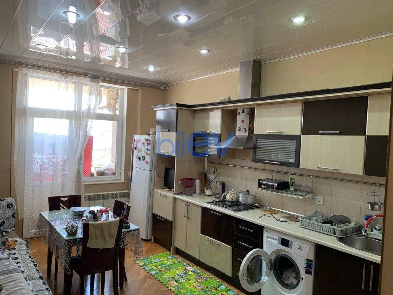 Satılır 3 otaqlı Yeni Tikili  118m², Bakı