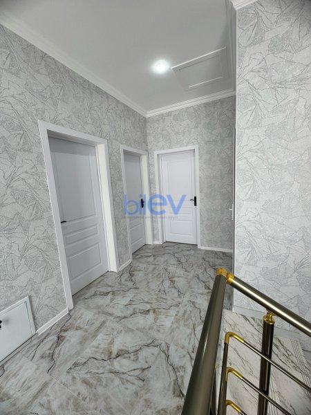Satılır 4 otaqlı Həyət evi  130m², Bakı