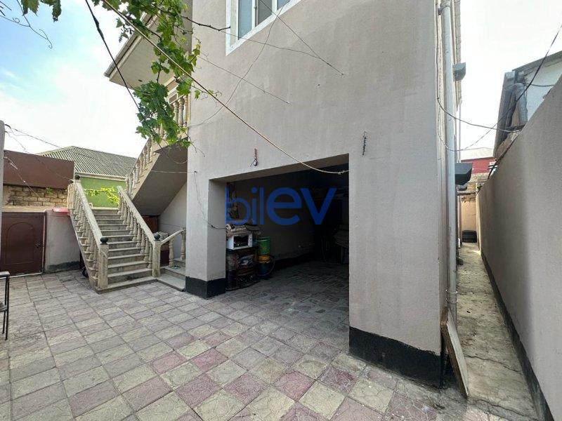 Satılır 5 otaqlı Həyət evi  250m², Bakı