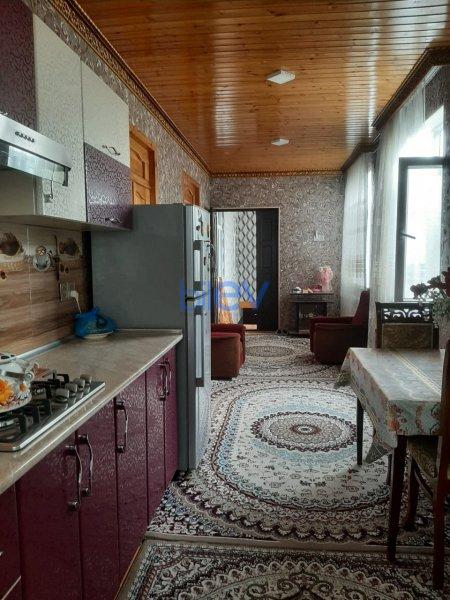 Satılır 6 otaqlı Həyət evi  240m², Göyçay