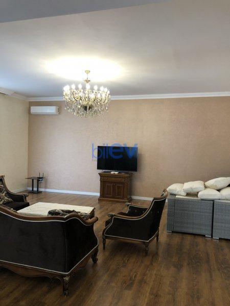 Kirayə (aylıq) 5 otaqlı Bağ evi  410m², Bakı