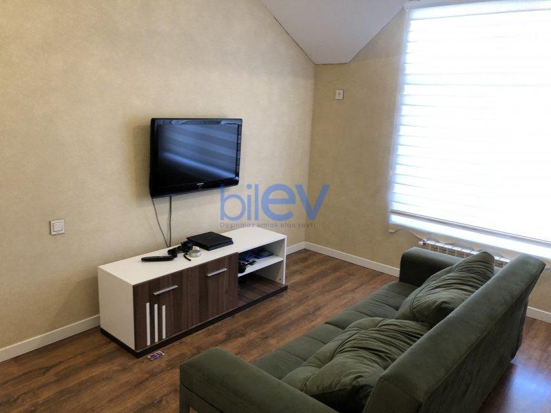 Kirayə (aylıq) 5 otaqlı Bağ evi  410m², Bakı