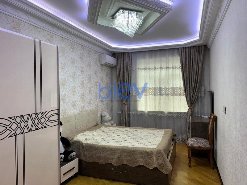 Kirayə (aylıq) 3 otaqlı Yeni Tikili  120m², Bakı