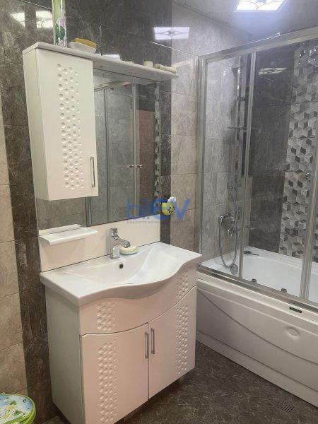 Kirayə (aylıq) 3 otaqlı Yeni Tikili  120m², Bakı
