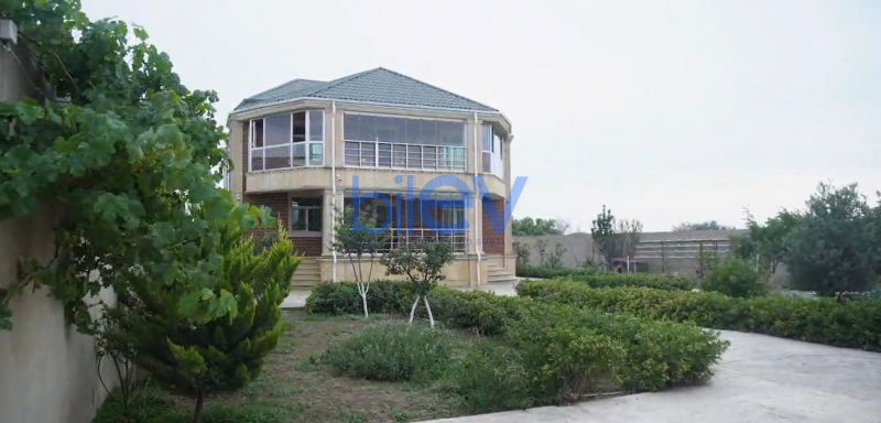 Satılır 7 otaqlı Həyət evi  352m², Bakı