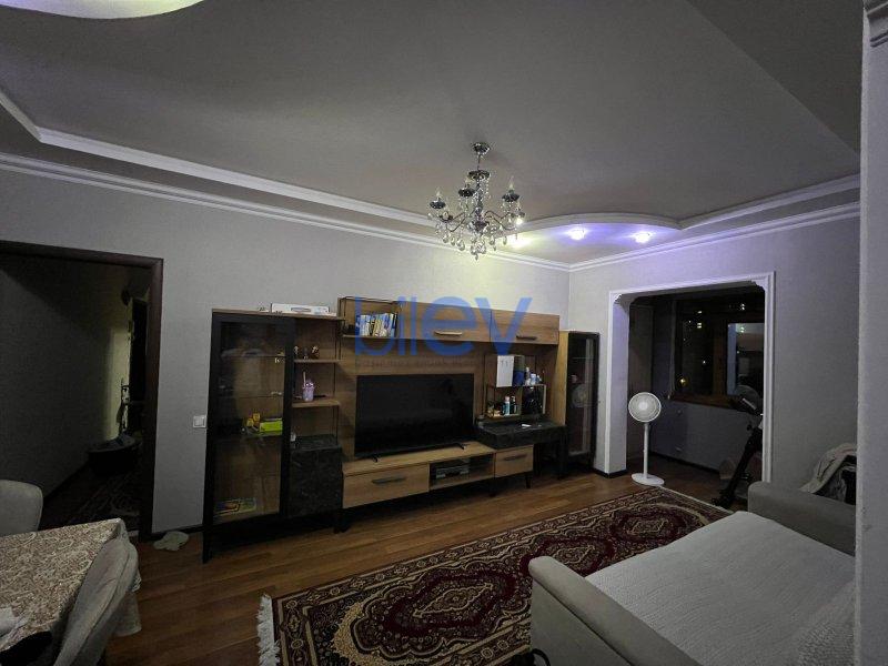 Satılır 2 otaqlı Köhnə Tikili  60m², Bakı