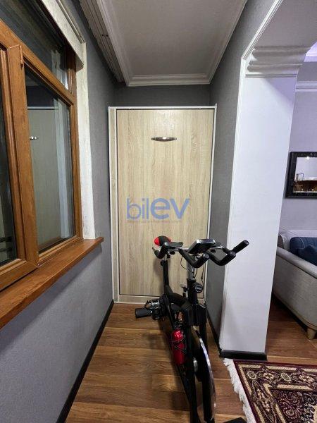 Satılır 2 otaqlı Köhnə Tikili  60m², Bakı