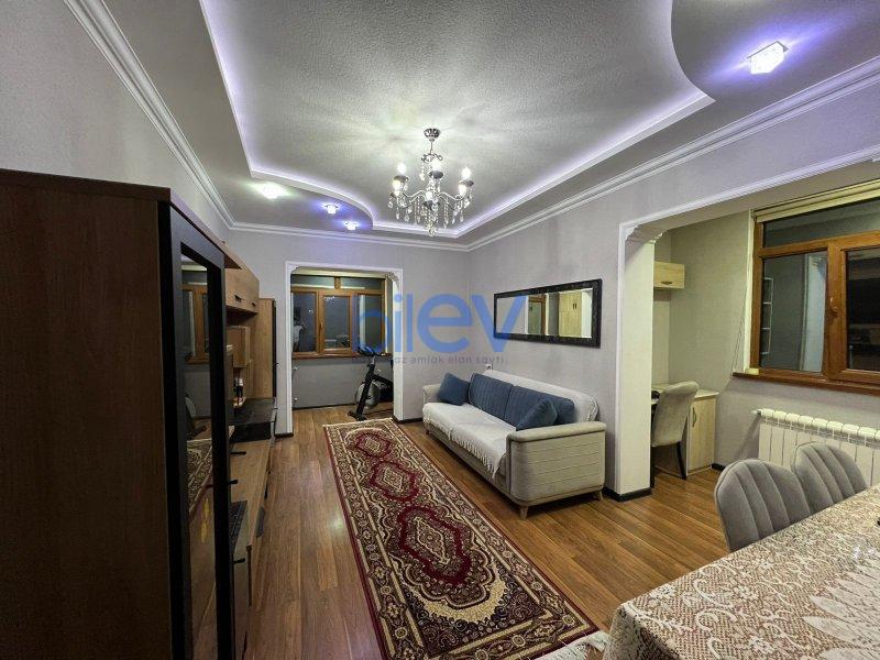 Satılır 2 otaqlı Köhnə Tikili  60m², Bakı