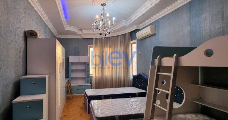Aylıq Kirayə 3 otaqlı Yeni Tikili bina evi  173m², Bakı