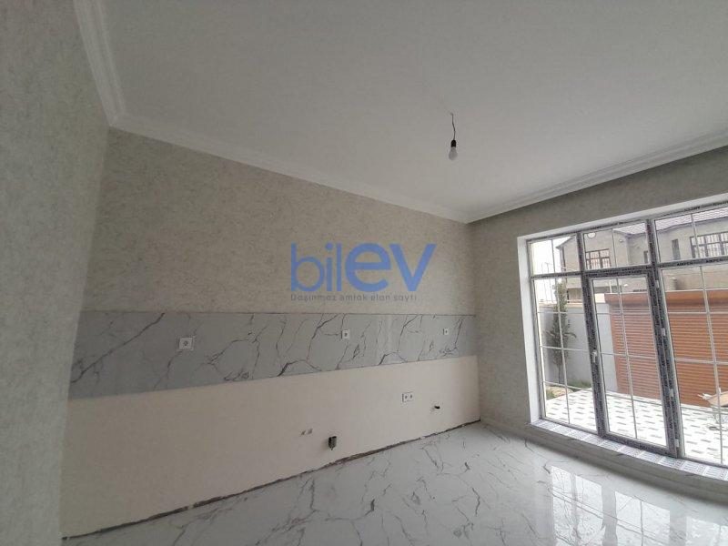 Satılır 4 otaqlı Həyət evi  110m², Bakı