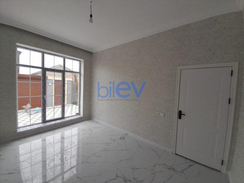 Satılır 4 otaqlı Həyət evi  110m², Bakı