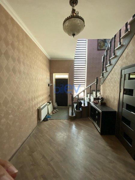 Satılır 4 otaqlı Həyət evi  170m², Bakı