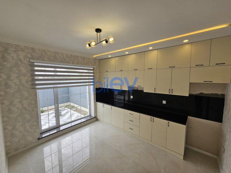 Satılır 4 otaqlı Həyət evi  85m², Bakı