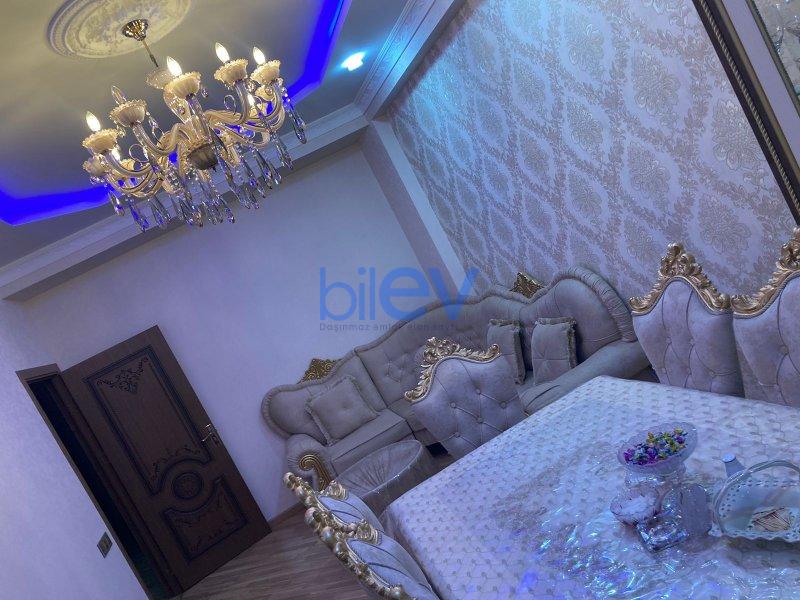 Satılır 3 otaqlı Yeni Tikili  70m², Bakı