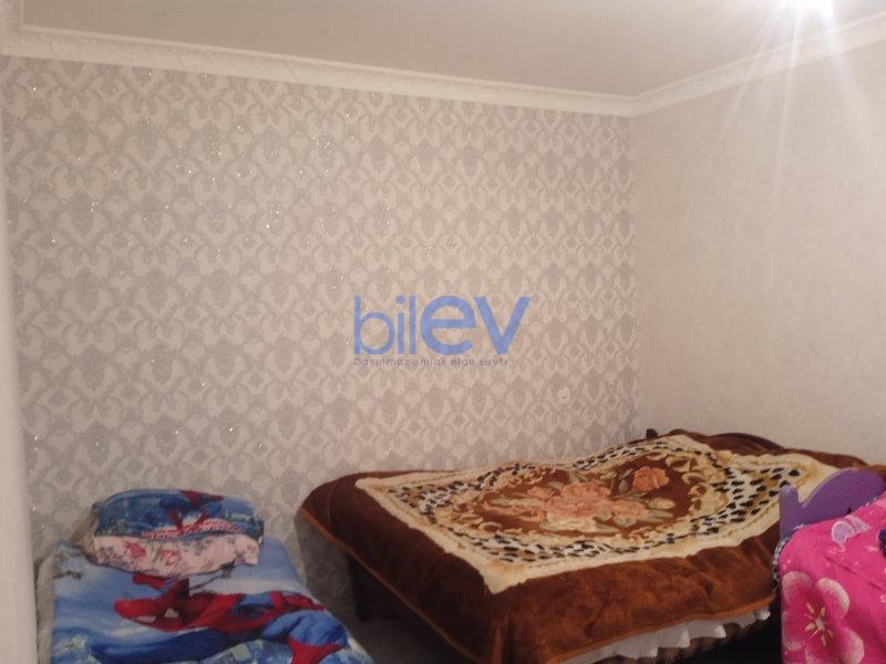 Satılır 4 otaqlı Həyət evi  200m², Bakı
