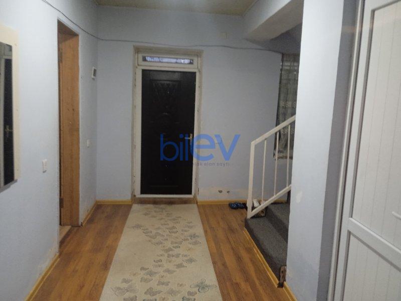 Satılır 4 otaqlı Həyət evi  200m², Bakı
