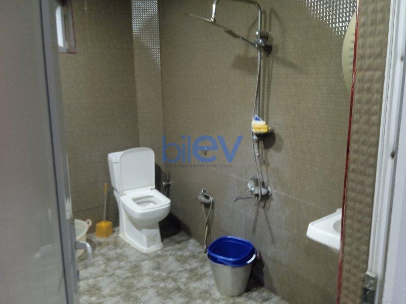 Satılır 4 otaqlı Həyət evi  200m², Bakı